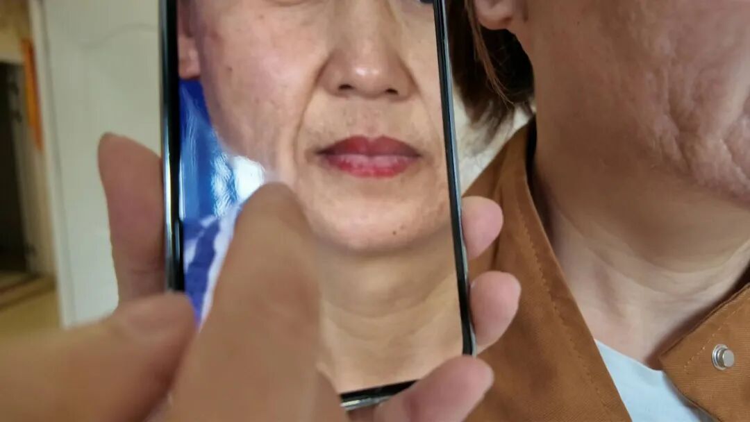 DƬ